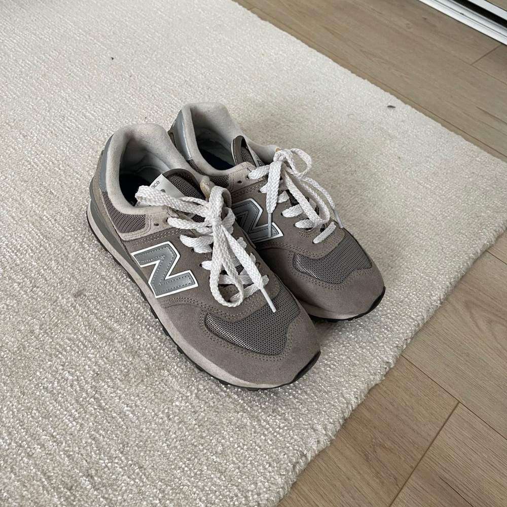 New Balance 574 - Picture 3 of 4